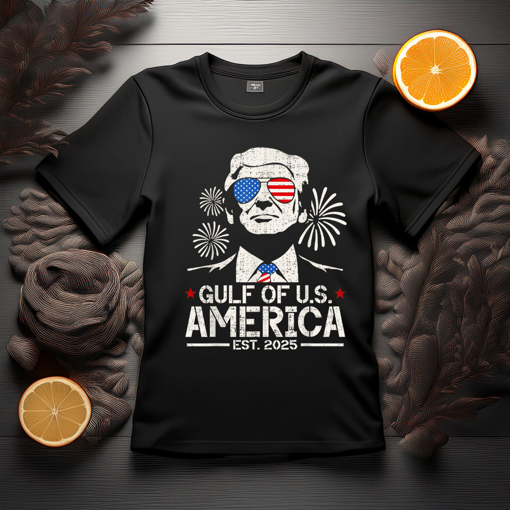 Funny Trump Gulf Of USA America 2025 Happy 4th Of July Trump T-Shirt